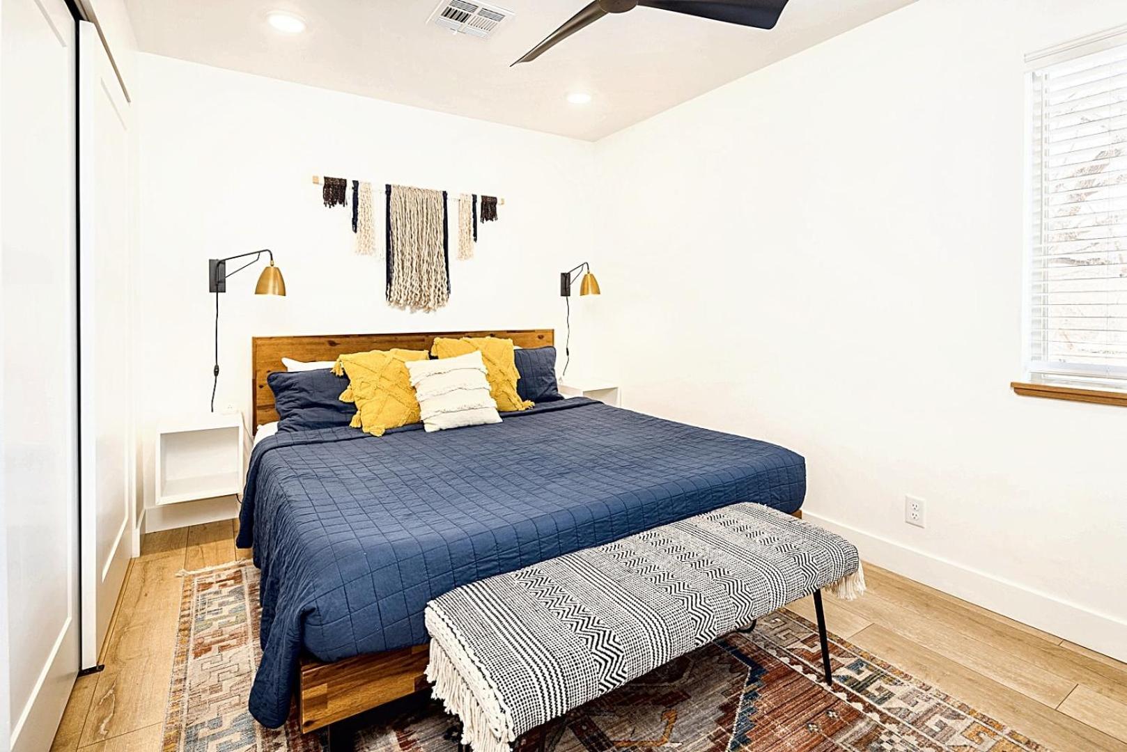 Hébergement de vacances Near Downtown Stylish 2br With Amazing Patio - 4