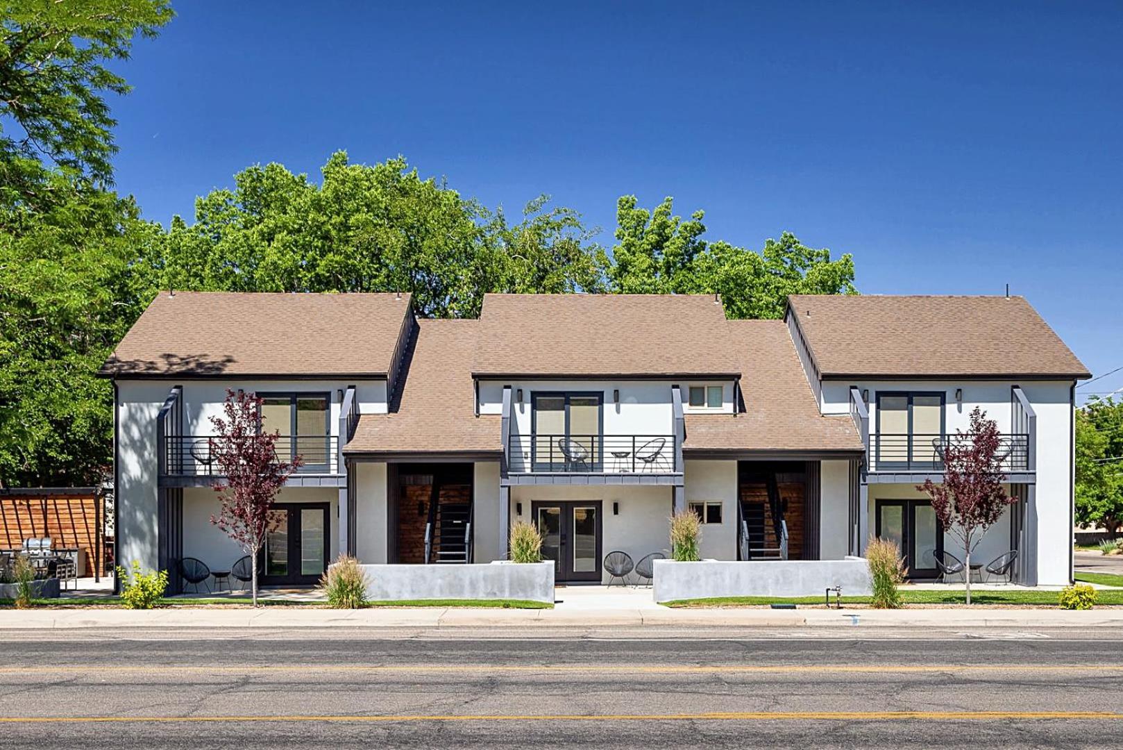 Near Downtown Stylish 2br With Amazing Patio - 4 Hébergement de vacances Moab